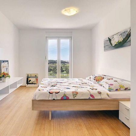 Apartments Vea Пула Екстер'єр фото